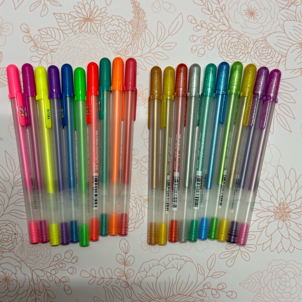 NEW Gelly Roll gel pens 10 Metallic & 10 Moonlight
